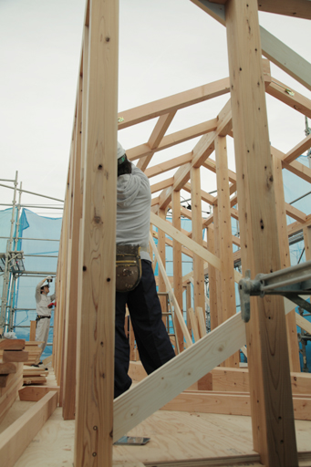 「豪徳寺の家」祝上棟